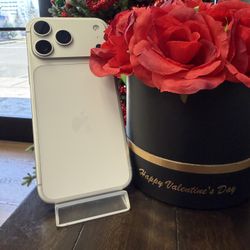 Now Available! iPhone 17 Pro Max Unlocked 256GB - Silver