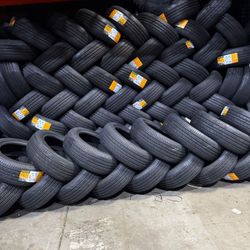 225 60 16 Set Of Tires 