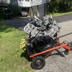 Perfectly Working Honda VFR 750 engine. 