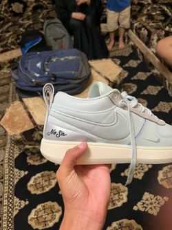 Dbook 1 brand new with box size 9