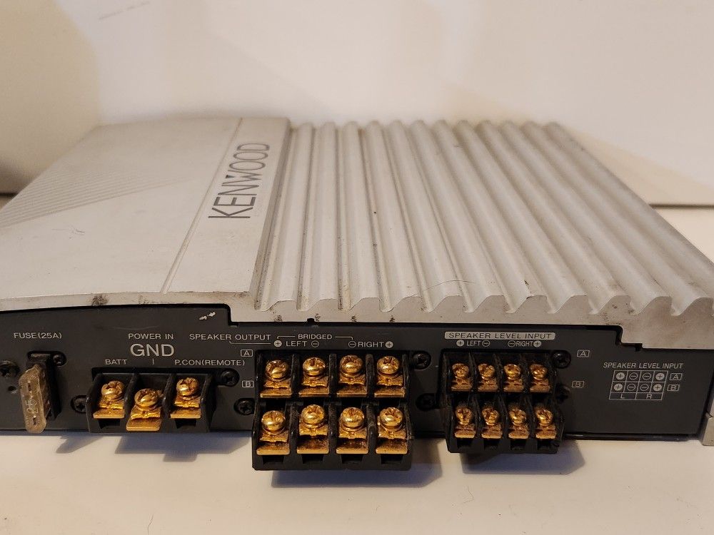 Kenwood KAC-646X Four Channel Amp Amplifier Car Audio Old School
