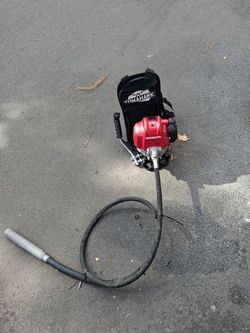 Honda backpack concrete vibrator w/ 8ft stinger