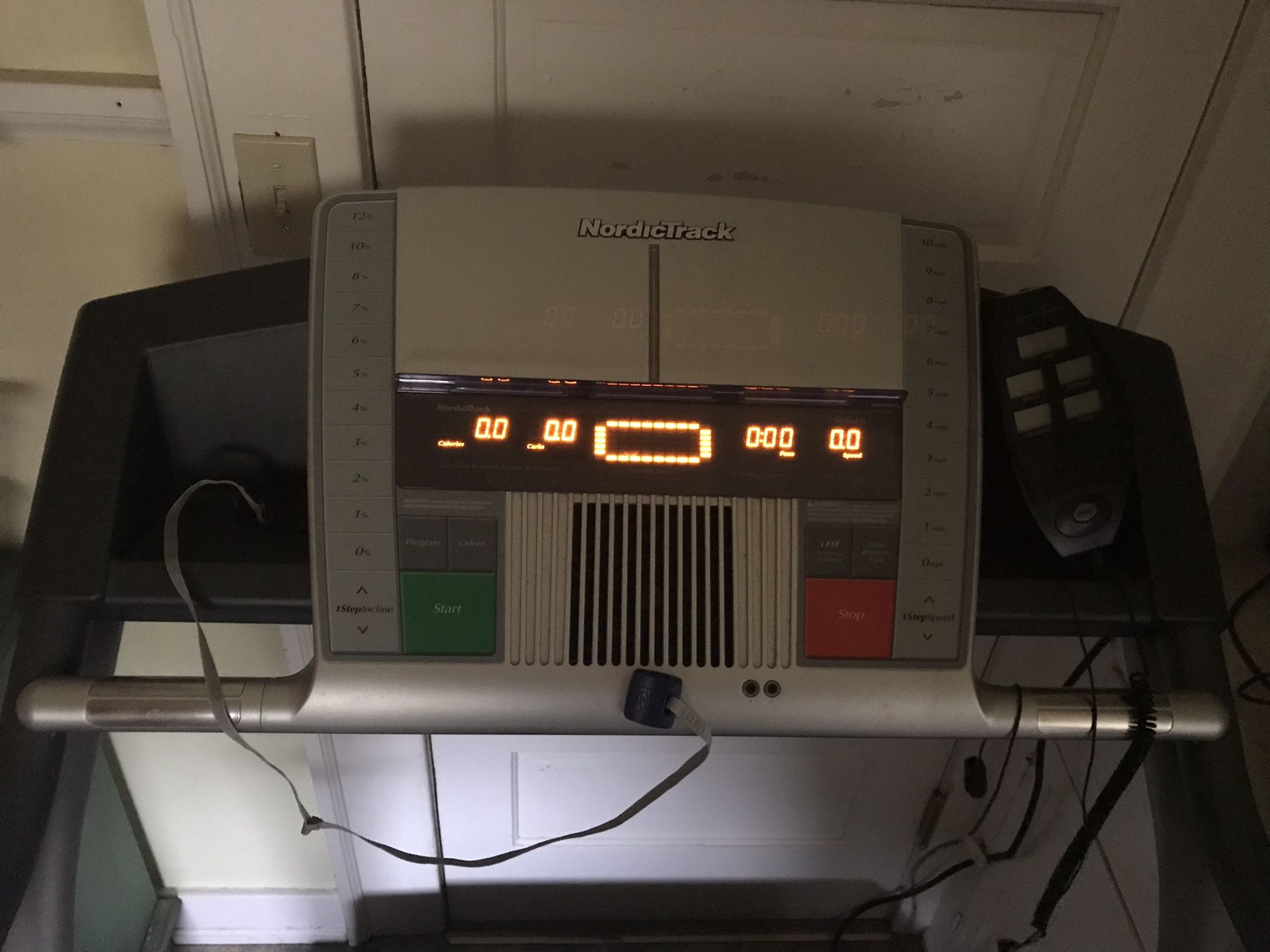Nordic Track Treadmill C2200 for Sale in San Antonio, TX OfferUp