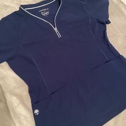 Scrubs Top