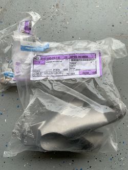 Bracket #4 engine Mazda3 2005