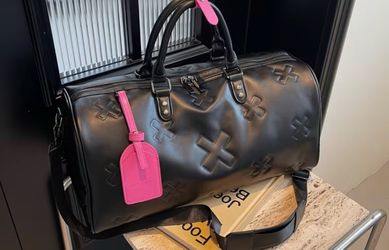 Designer bag (NOT FREE)