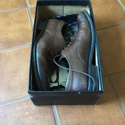 Claiborne brown leather oxfords