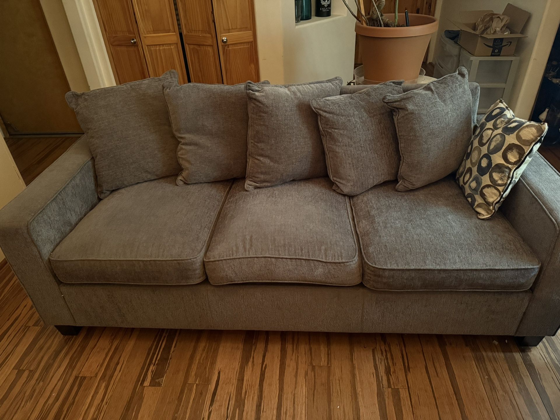 Couch *PRICED TO SELL*