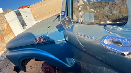 FORD 1964! TITLE ON HAND !NEED GONE OBO