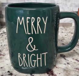 Rae Dunn By Magenta Mug Merry & Bright NEW With Tags Ceramic Green 