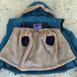 NEW KIDS SNOWBOARD JACKET