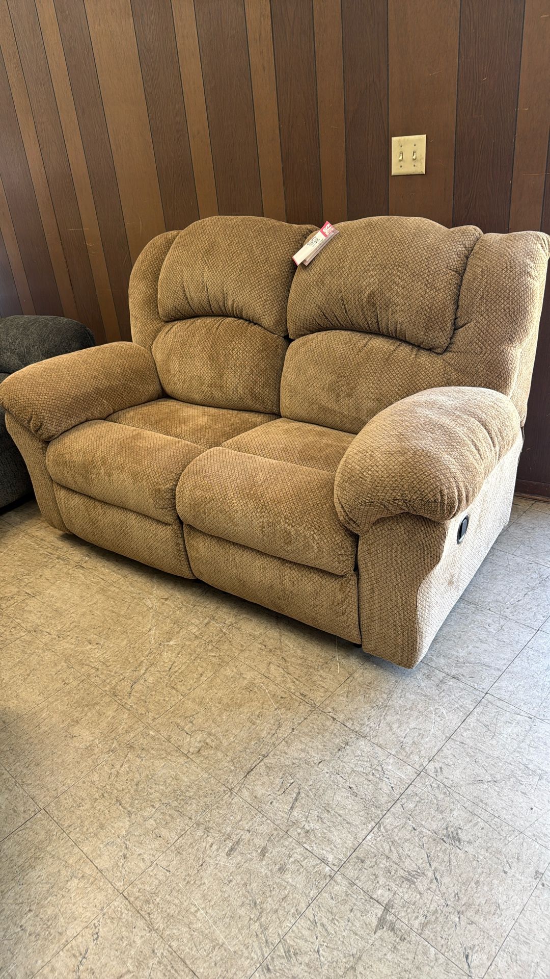 Recliner love seat seats from 499 up to 1000 brand new