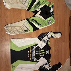 Dirt Bike Gear 100$