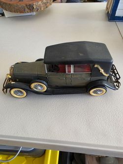 Old antique model cars.