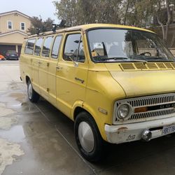 1973 Dodge B100