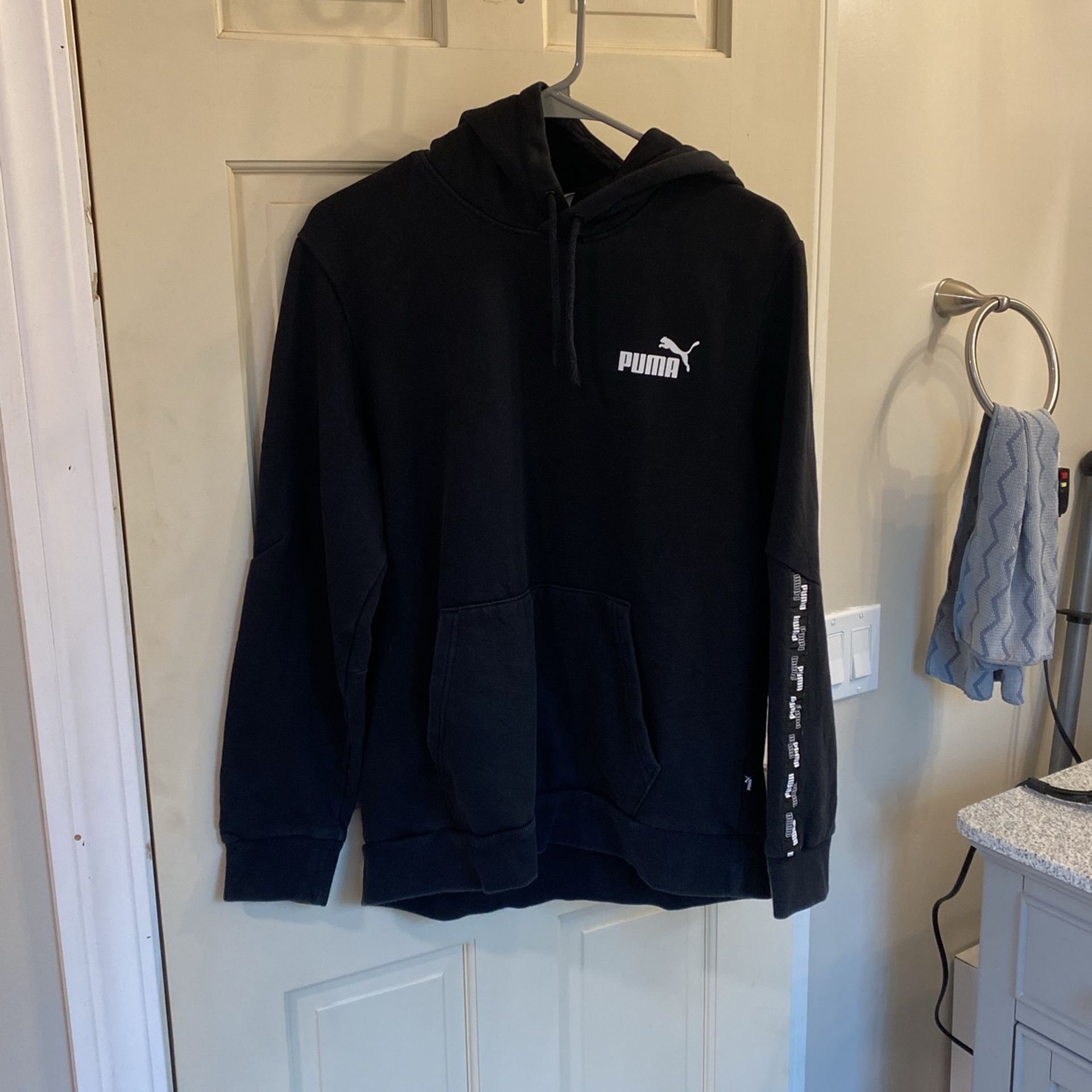 Black Puma Sweatshirt