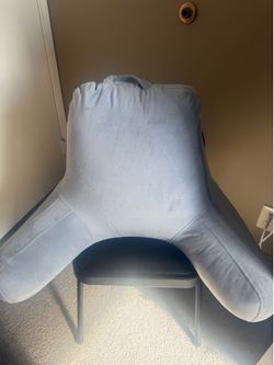 2 Reading Pillows with Arms