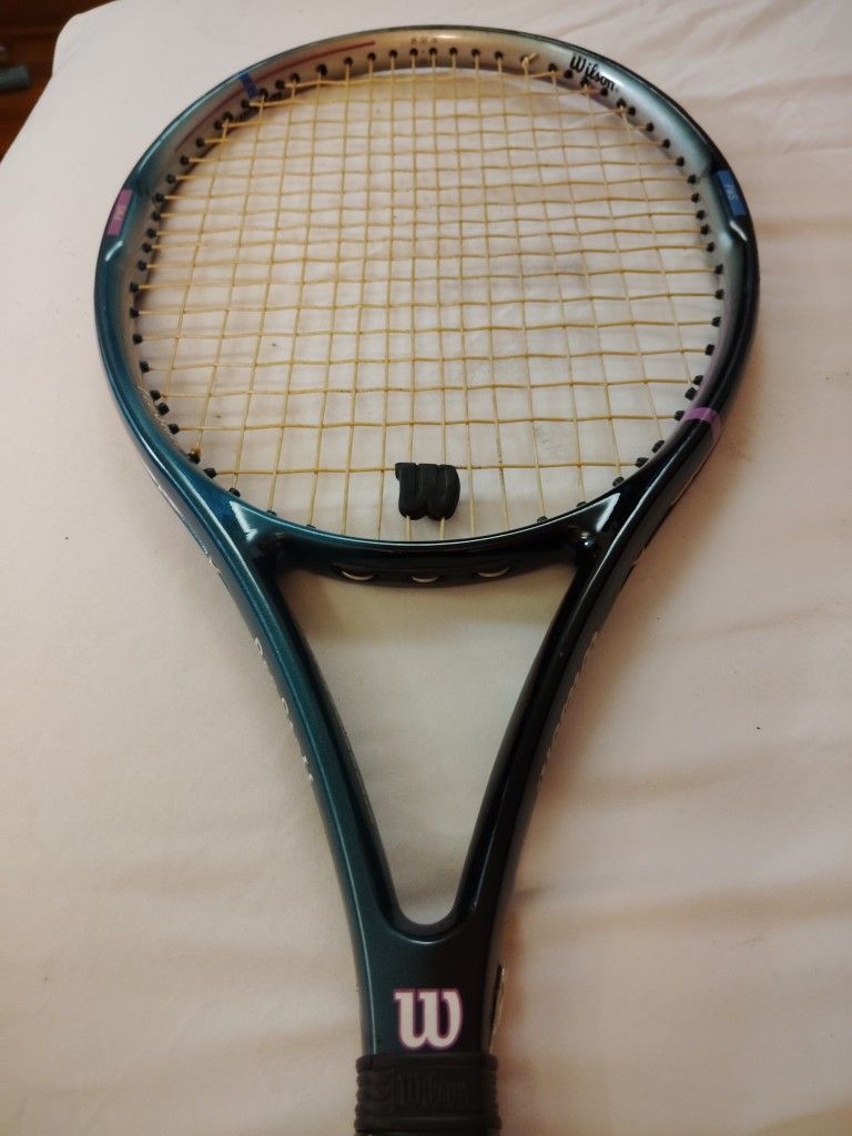 Wilson Pro Staff 6.0 95 Tennis Racket