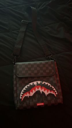 Sprayground messanger bag
