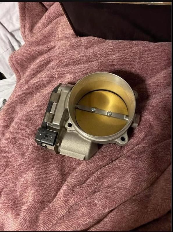 Ford Mustang Throttle Body. for Sale in WA OfferUp