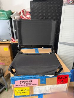 Cascade Mountain Tech Stadium Seat – Portable Bleacher Chair (Excellent Condition)