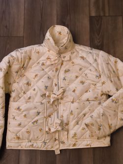 No Boundaries Women's Cottage Quilted Floral Cream Puffer Jacket Sm