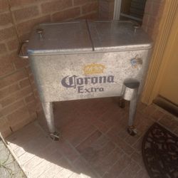 Corona Ice Chest