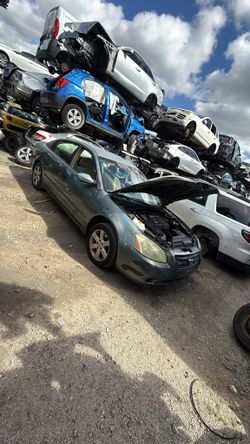 Nissan Altima 2004
Only Parts 