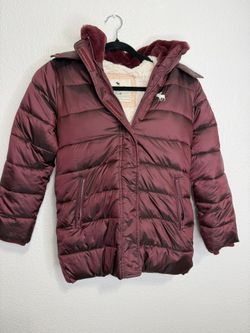 Abercrombie Kids Burgundy Puffer Jacket – Size 9/10