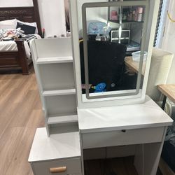 Small Vanity