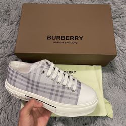 Burberry Shoes