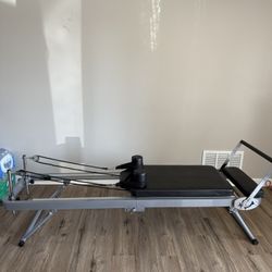 Pilates Reformer 