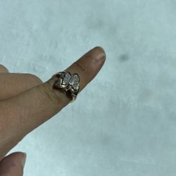 10 Kt Gold And Diamond Butterfly Ring 