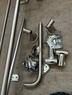 Holder for towels and other items.