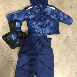 12 Months Snow Bib And Boots