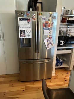 Like New Samsung Stainless Steel French Door Refrigerator