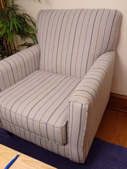 2 Aravis Upholstered Armchairs by Lark Manor™ (Faya Heather Polyester Blend Body Fabric) Like New