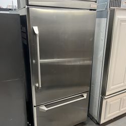 Ge Monogram 36” Built In Refrigerator 