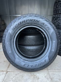 Set of Pirelli Scorpion ATR (265/70/17) (Takeoffs)