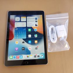 Apple iPad 6 - Wifi + Cellular - Like New 