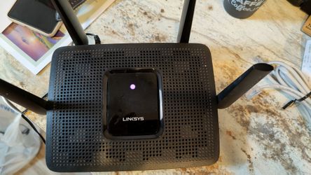 Linksys AC3000 Smart Mesh Wi-Fi Router