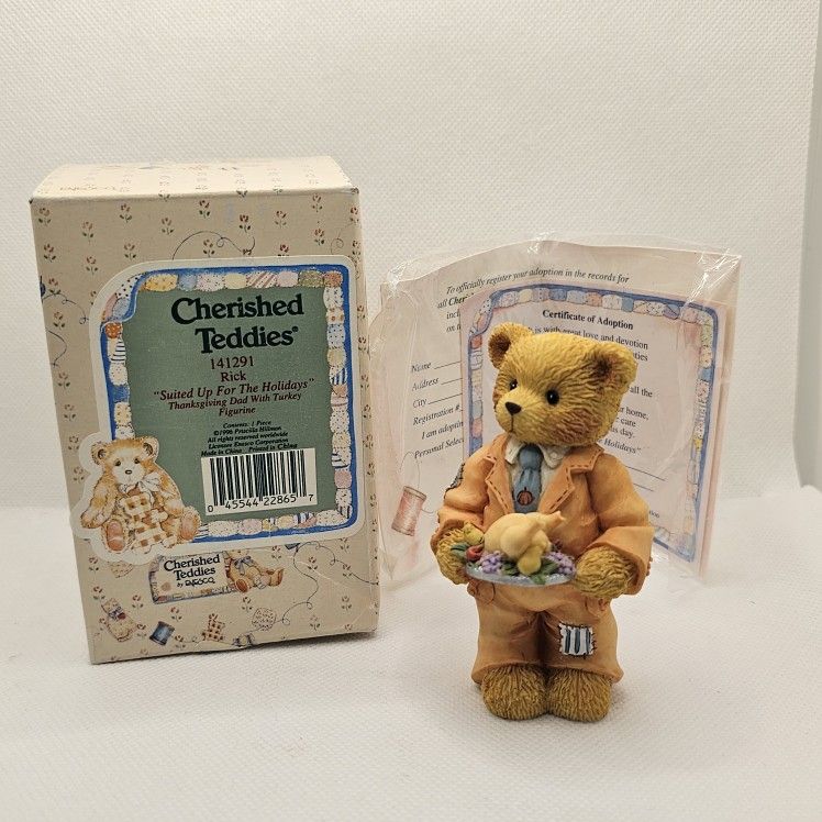New CHERISHED TEDDIES RICK bear Thanksgiving FIGURINE turkey November Fall

Mint condition, has been stored in the box and never displayed 
Box might 
