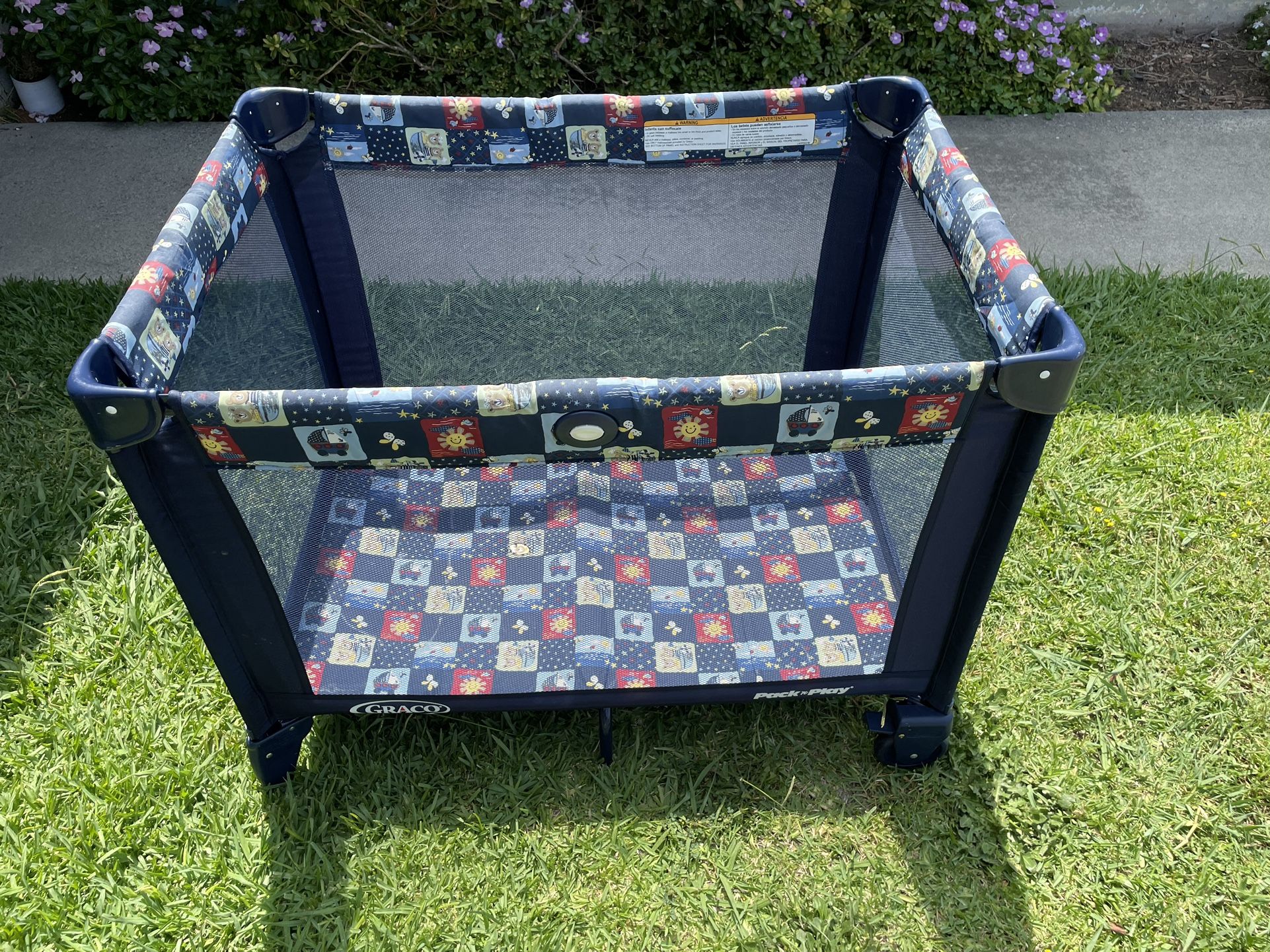 Graco Baby Toddlers Navy Blue PlayPen Portable Pack N Play