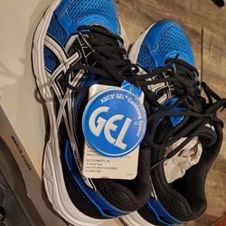 Asics Gel Contend3.  Men Sz 6.5