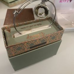 Disney  bracelet