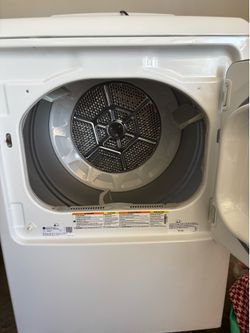 GE gas dryer like new $250