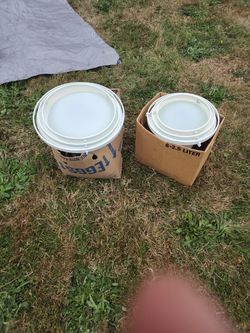 2 Brand New Light Fixtures
