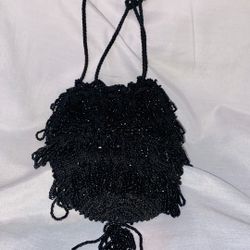 Antique Early 20th Century Black Glass Beaded Metal Clasp Drawstring Purse 