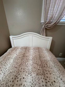 White Twin Wood Bed Headboard