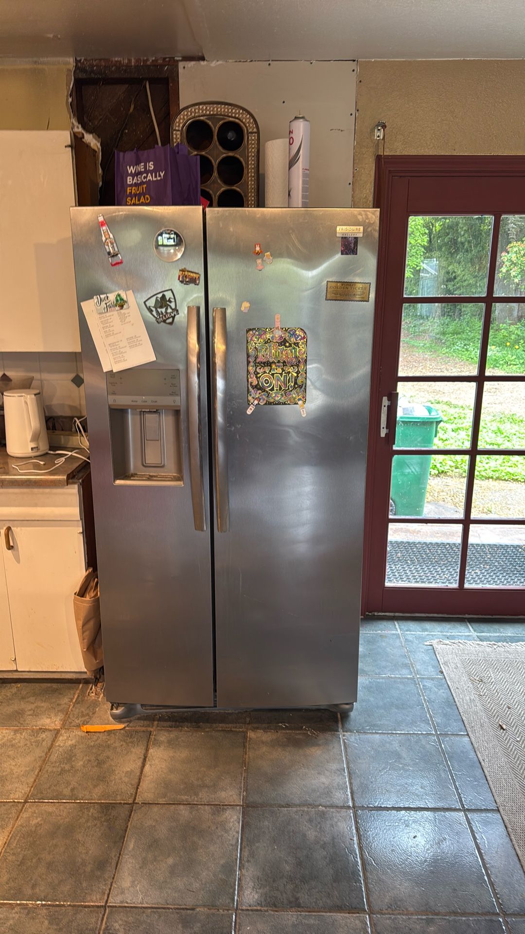 1 Year Old Fridgeair Refrigerator